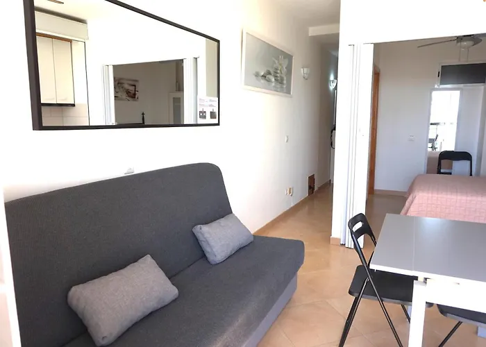 Apartament Castillo De Santa Clara *