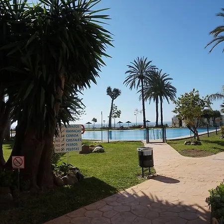 Apartament Castillo De Santa Clara *